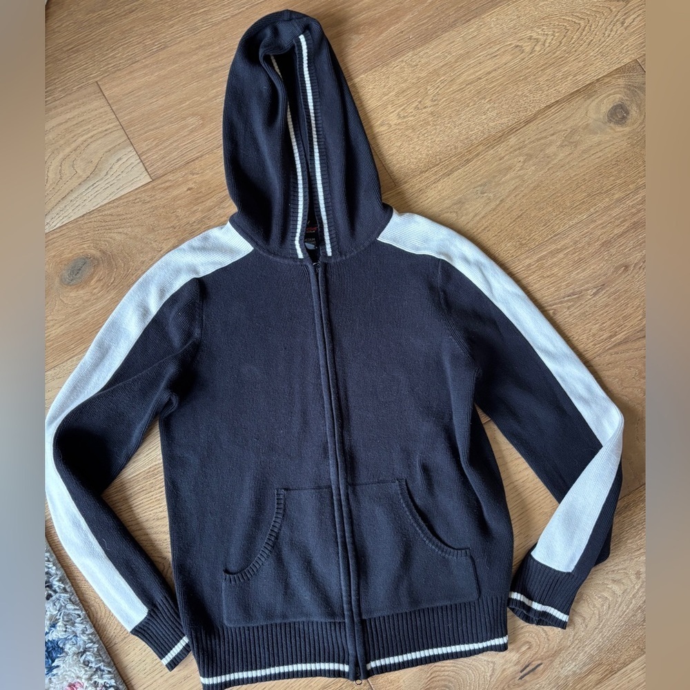 Y2k sweater jacket black and white medium